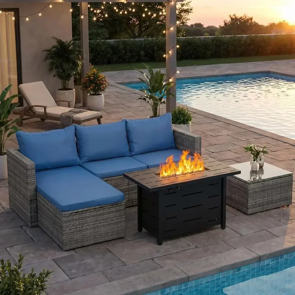 Outdoor Furniture And Fire Pit - 4-teiliges Outdoor-Rattan-Gartenmöbelset mit 43-Zoll-Propan-Feuerstelle, blauen Kissen